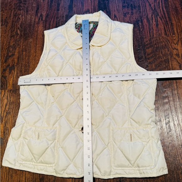 Talbots Barn Vest Quilted With 90% Duck Down - Picture 7 of 8